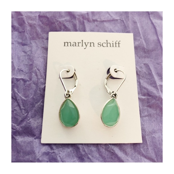 NWOT MARLYN SCHIFF Silver Tone Jade Tone Resin Gem Drop Earrings - Picture 8 of 8